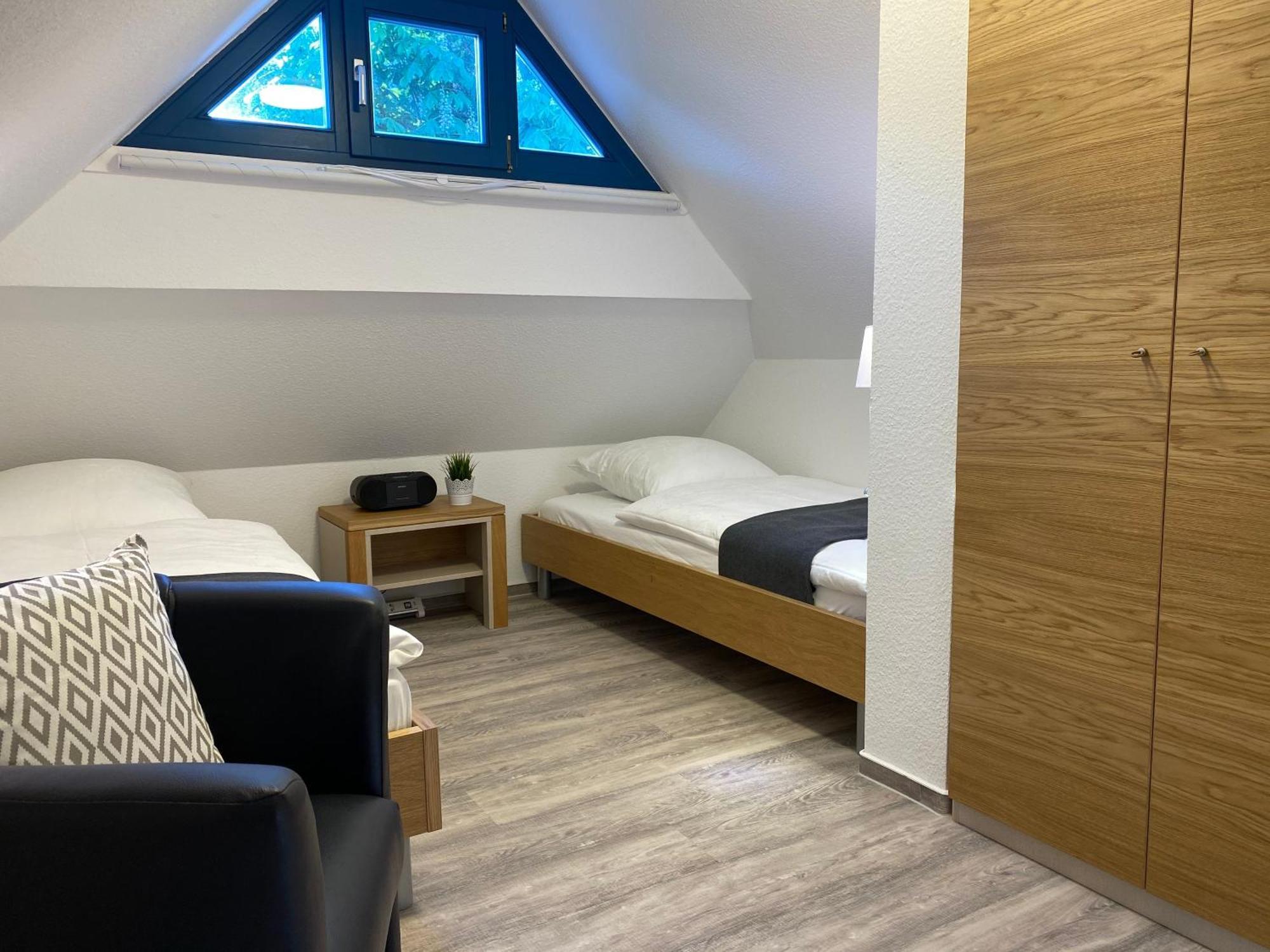 Familienfreundliches Reetdachhaus Weissdorn 2 Villa Puddemin Exterior foto