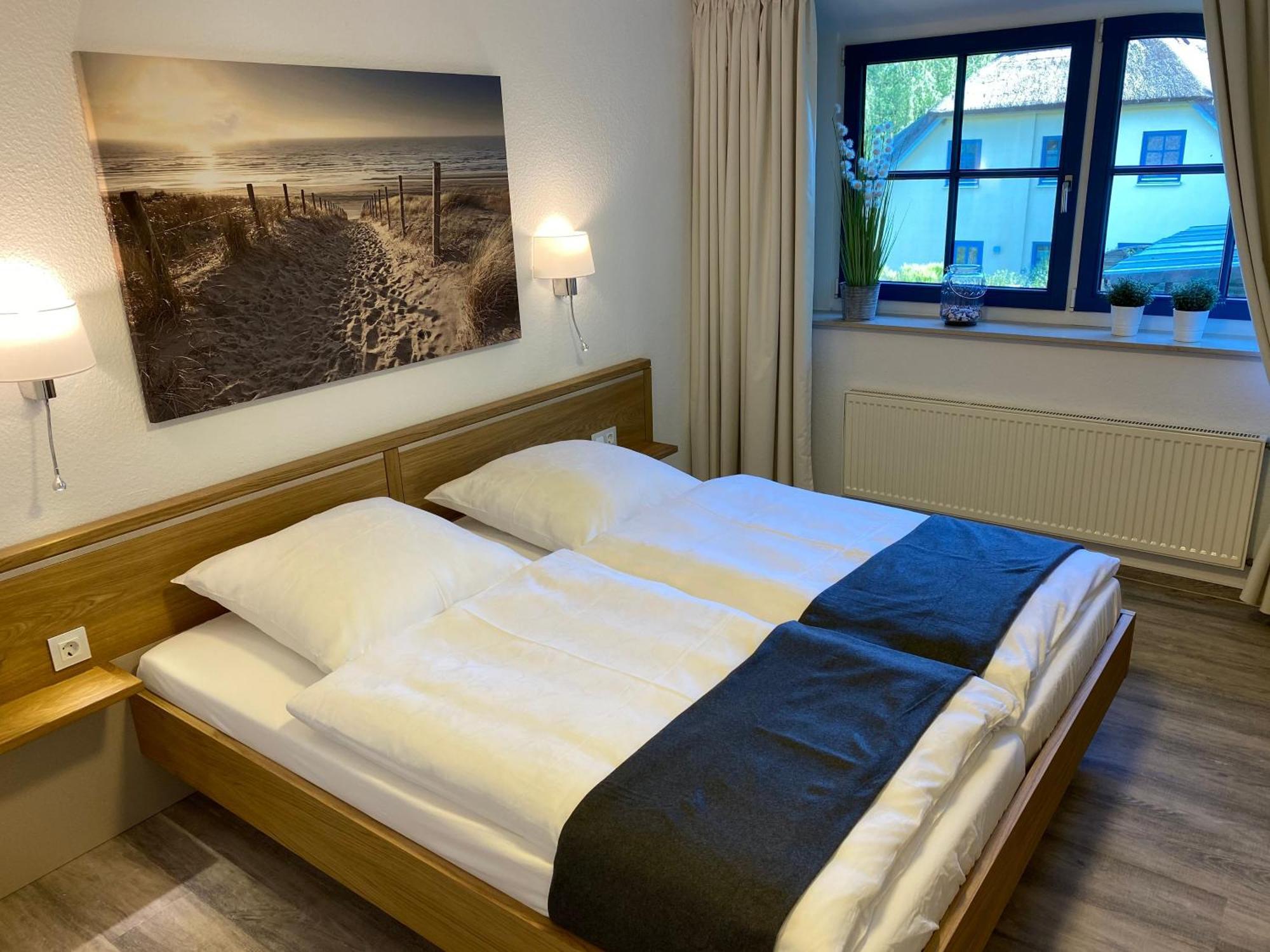 Familienfreundliches Reetdachhaus Weissdorn 2 Villa Puddemin Exterior foto